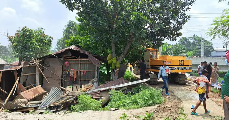উচ্ছেদ অভিযান